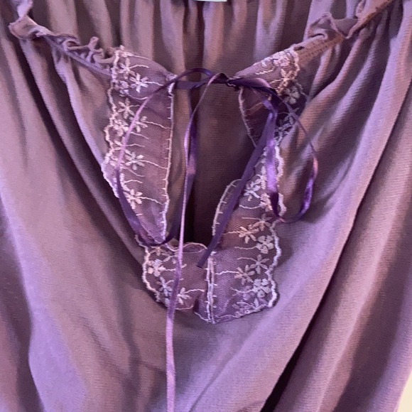 Crop top - Picture 3 of 4